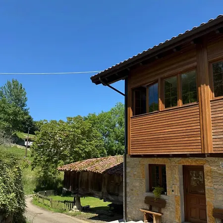 El Rio *